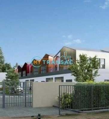 Local d'activités - 601 m²