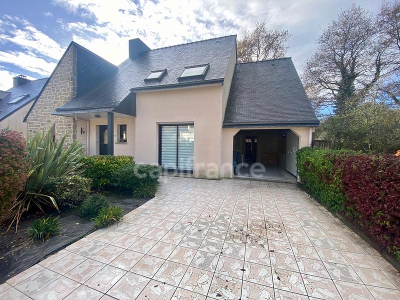 Maison - 123 m² - 5 pièces