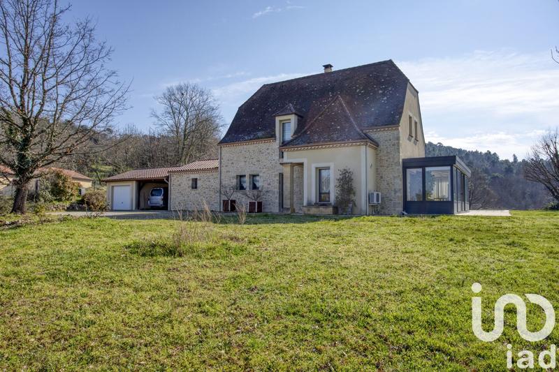 Maison - 185 m² - 6 pièces