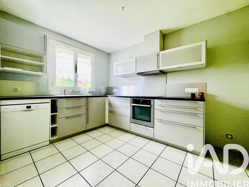 Maison - 120 m² - 5 pièces