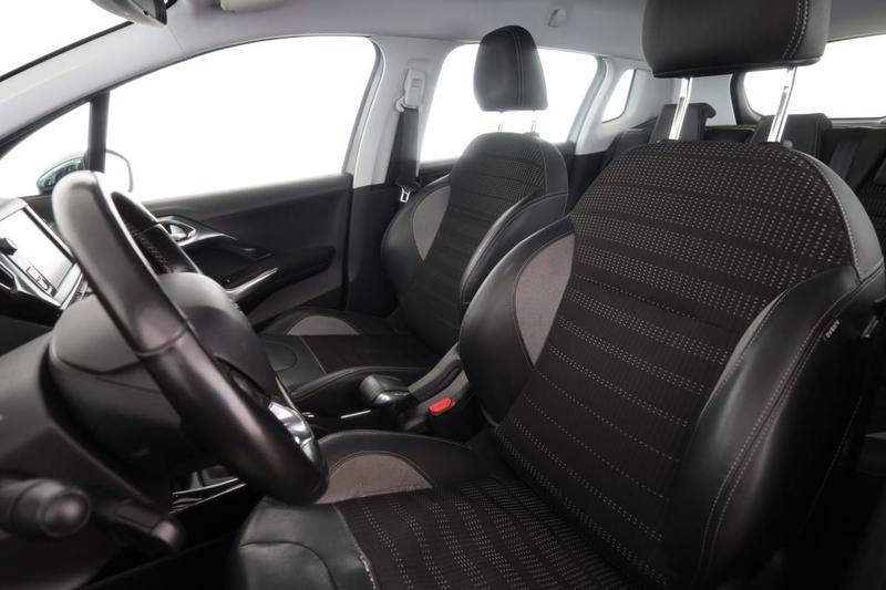 Peugeot 2008 1.2 PureTech Allure 110 ch