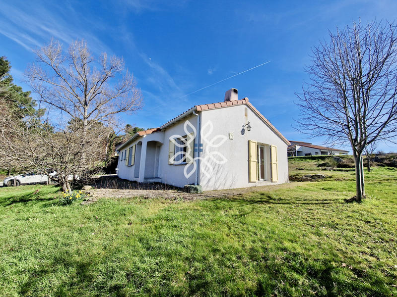 Maison - 82 m² - 4 pièces