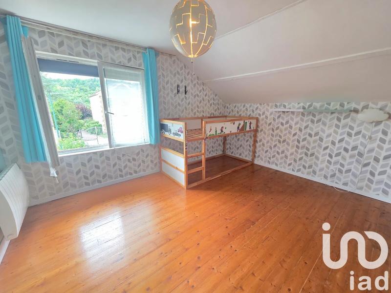 Maison - 80 m² - 5 pièces