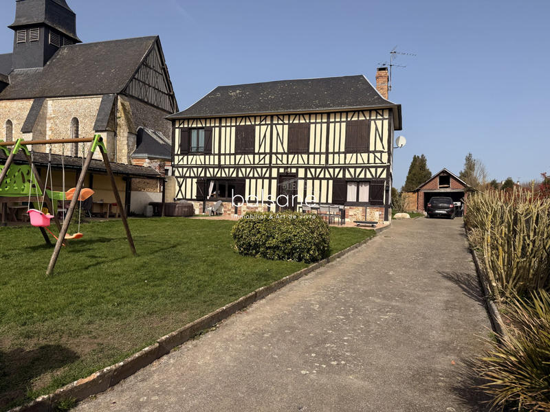 Maison - 138 m² - 5 pièces