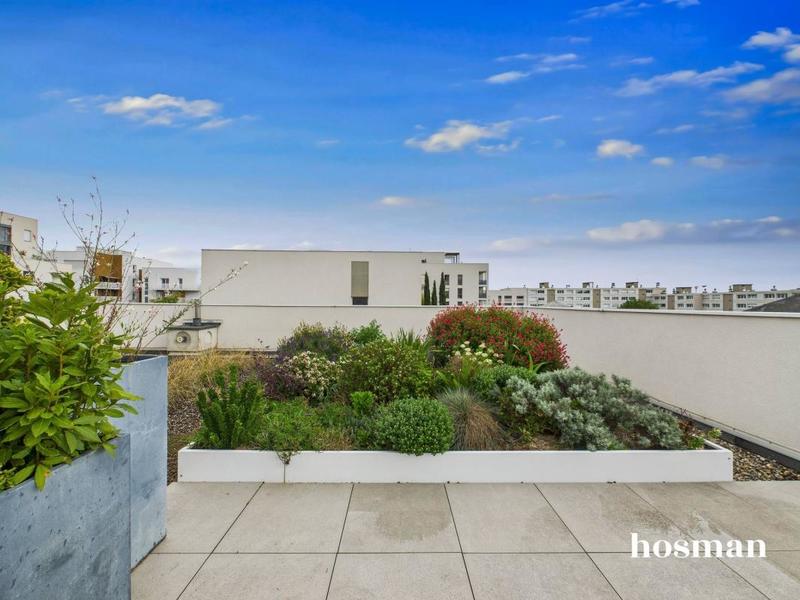 Appartement - 100 m² - 3 pièces