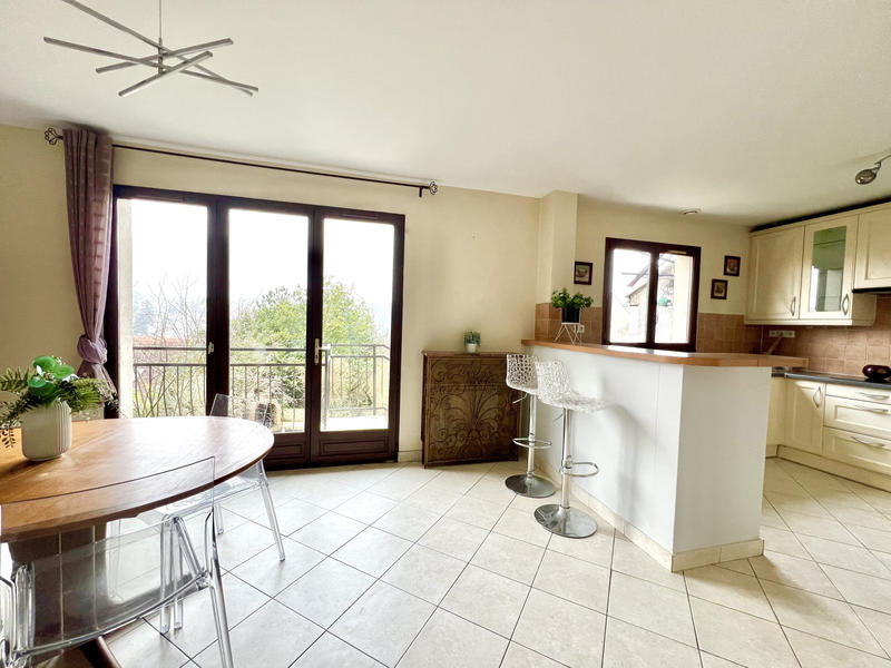 Maison - 154 m² - 7 pièces