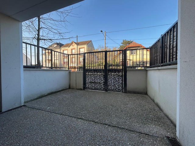 Appartement - 85 m² - 5 pièces