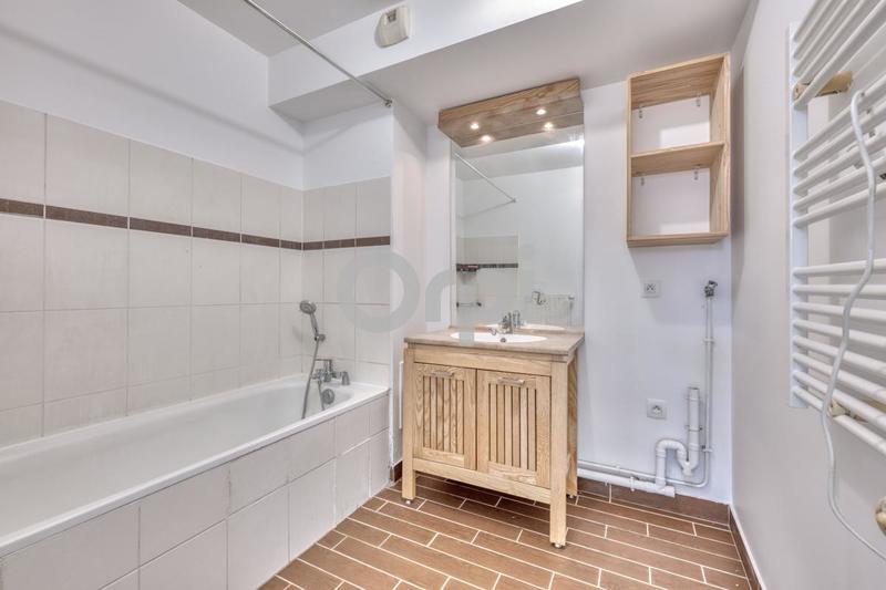 Appartement - 57 m² - 3 pièces