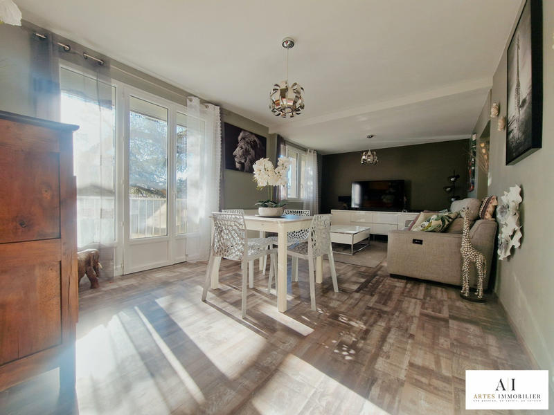 Appartement - 55 m² - 3 pièces