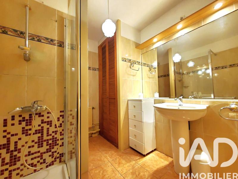 Appartement - 97 m² - 6 pièces