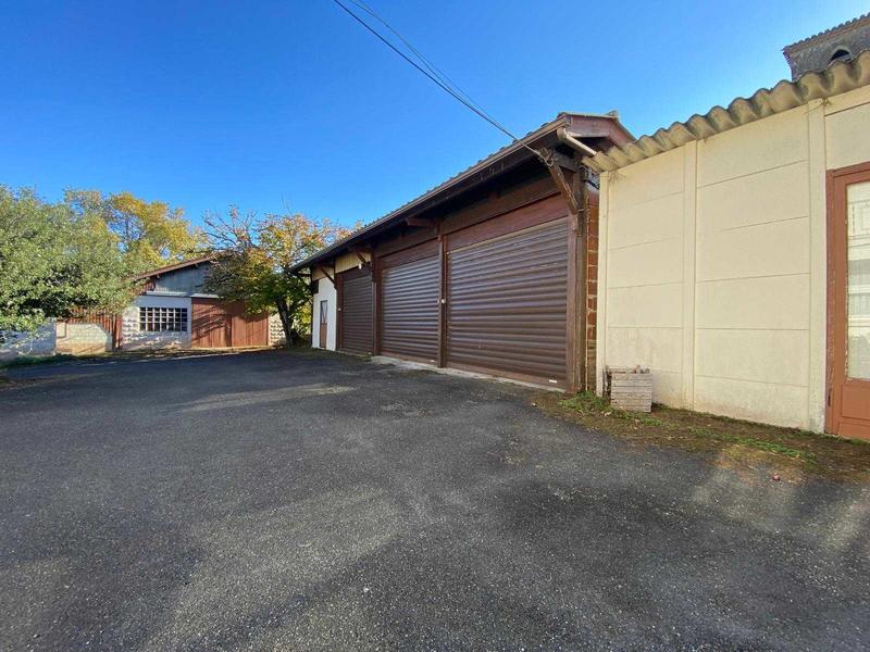 Propriété - 156 m² - 7 pièces