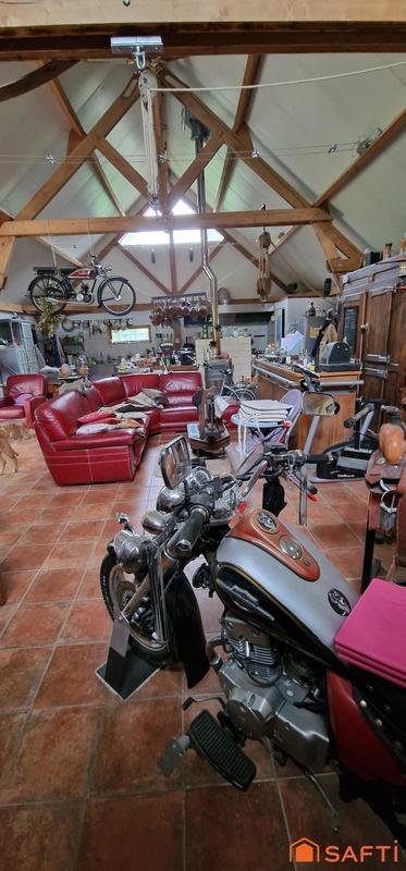 Maison - 166 m² - 7 pièces