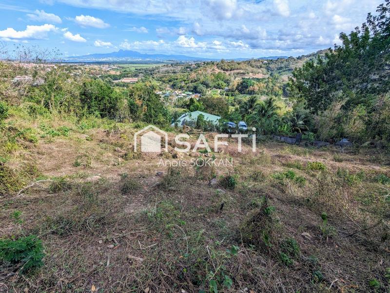 Terrain - 4 096 m²