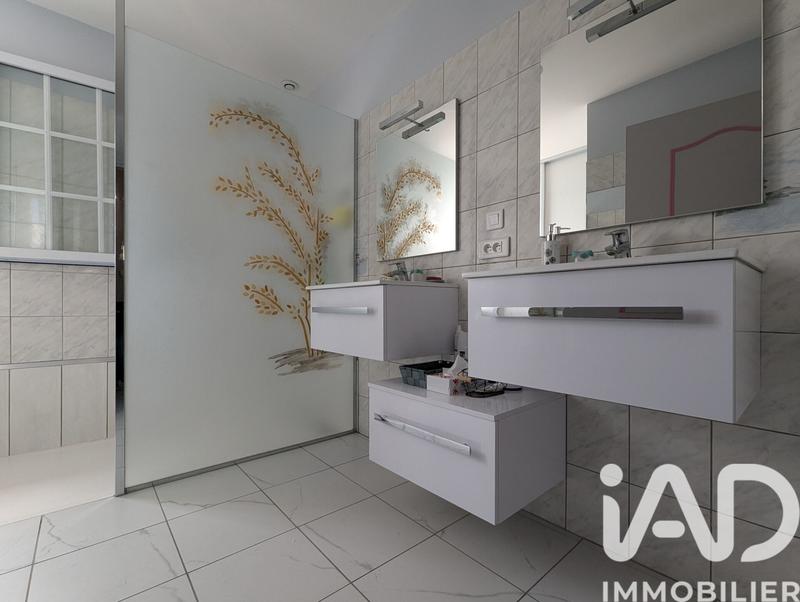 Maison - 125 m² - 7 pièces