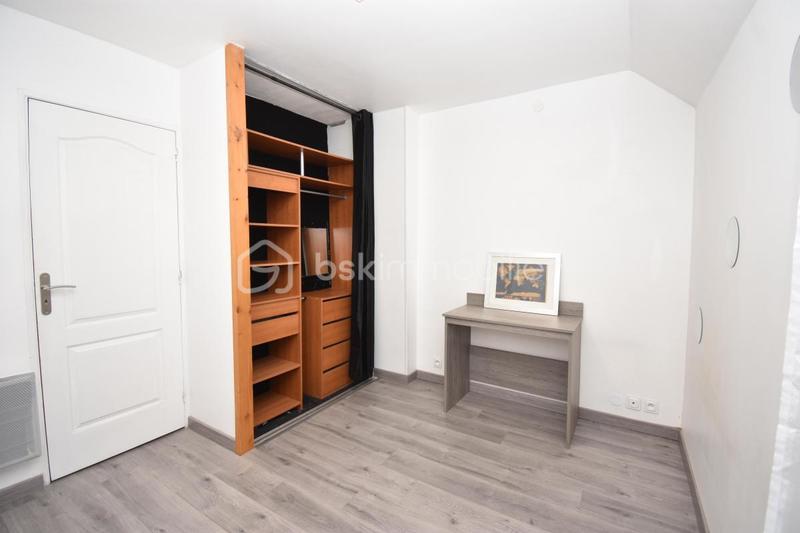 Maison - 97 m² - 5 pièces