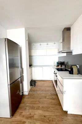 Appartement - 76 m² - 3 pièces