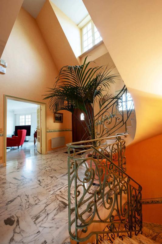 Maison en pierre - 266 m² - 12 pièces