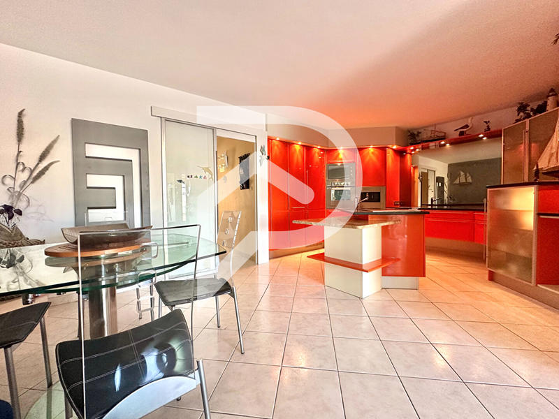 Maison - 66 m² - 3 pièces