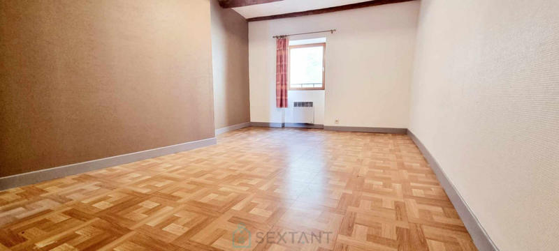 Maison - 77 m² - 4 pièces