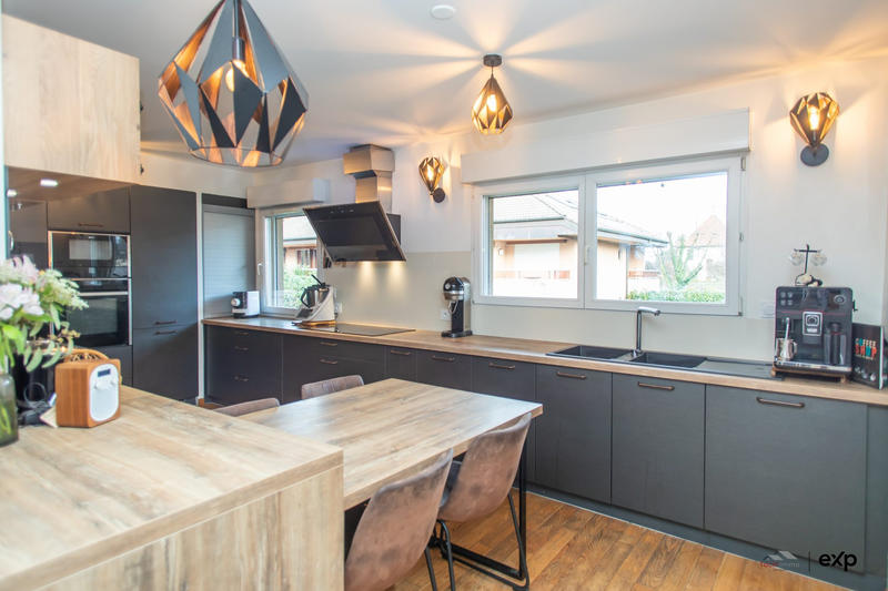 Appartement - 129 m² - 5 pièces