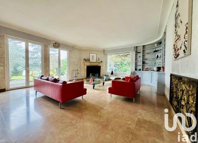 Maison - 151 m² - 5 pièces