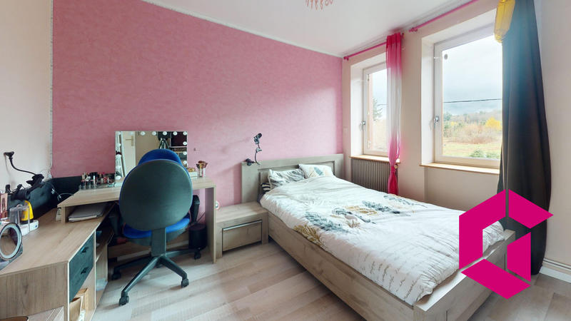 Maison - 107 m² - 4 pièces