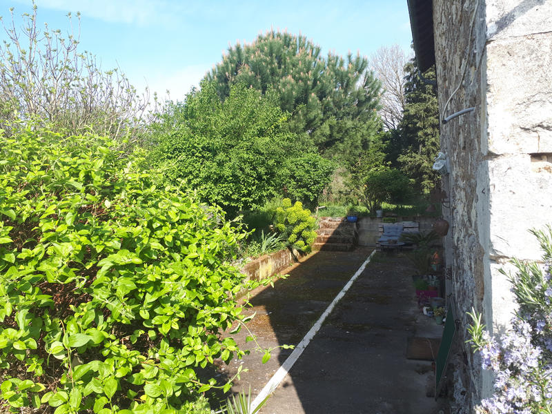 Maison - 202 m² - 6 pièces