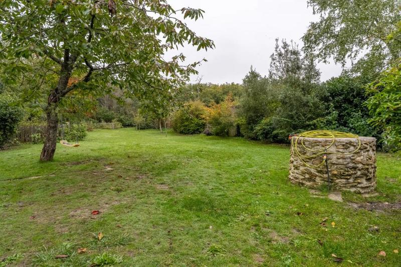 Maison - 260 m² - 12 pièces