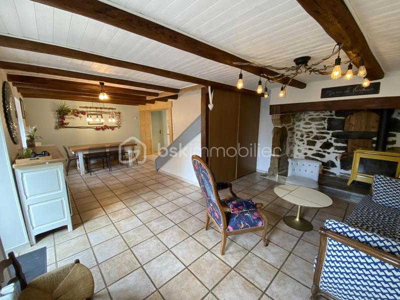 Corps de ferme - 190 m² - 5 pièces