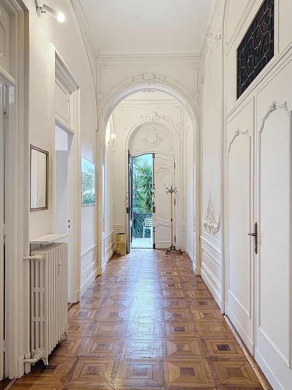 Appartement - 100 m² - 2 pièces