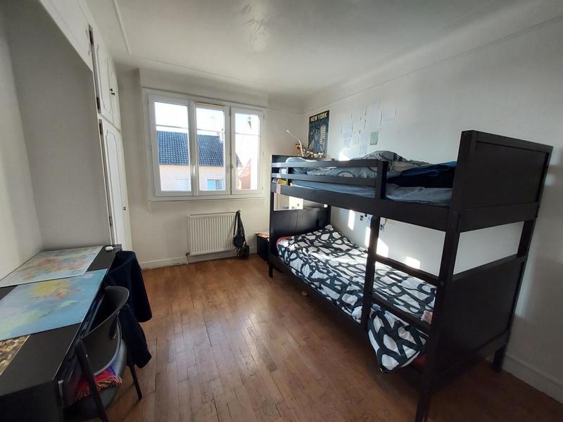 Maison - 171 m² - 7 pièces