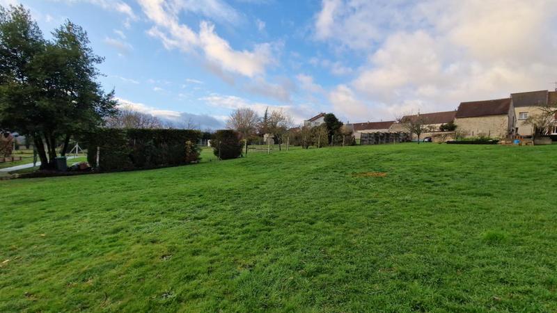 Terrain constructible - 551 m²