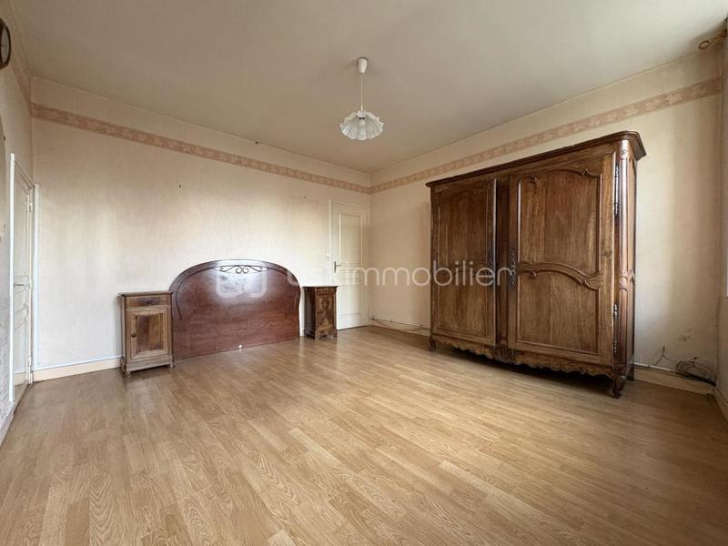 Maison - 190 m² - 6 pièces