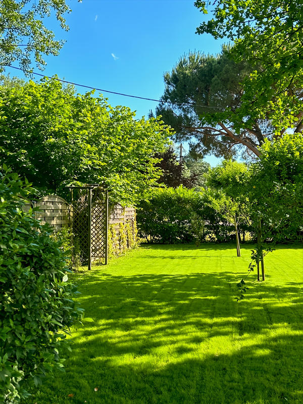 Maison - 215 m² - 8 pièces