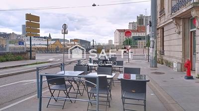 Local commercial - 60 m² - 2 pièces