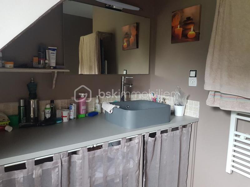 Maison en pierre - 187 m² - 6 pièces