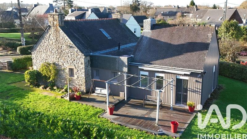 Maison - 125 m² - 7 pièces