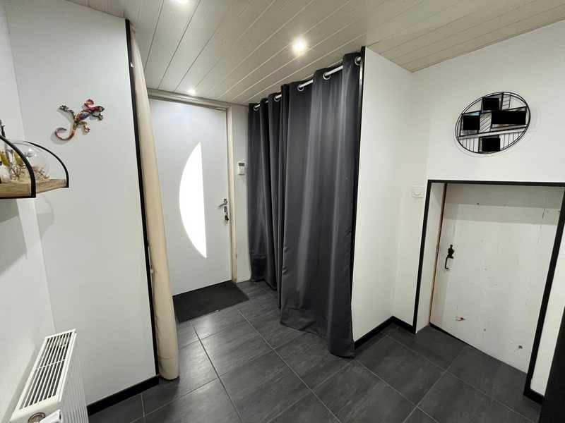 Maison - 147 m² - 8 pièces