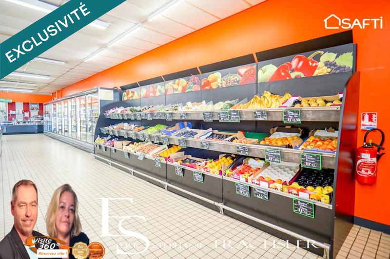 Local commercial - 736 m² - 10 pièces