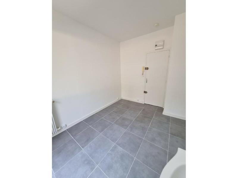 Appartement - 9 m² - 1 pièce