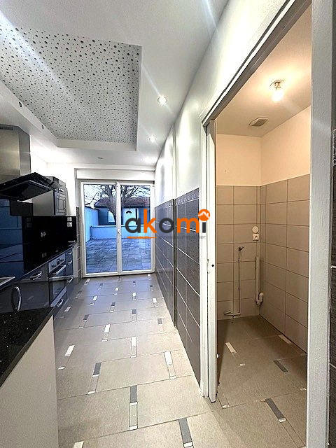 Maison - 102 m² - 4 pièces