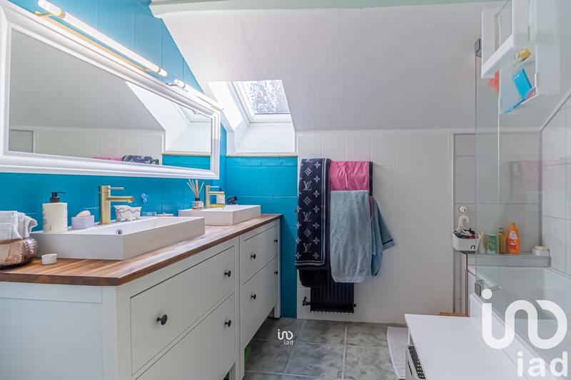 Maison - 105 m² - 6 pièces