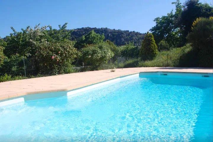 Villa sur toit - 108 m² - 4 pièces