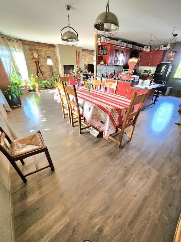 Maison - 158 m² - 6 pièces