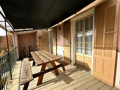 Maison de village - 119 m² - 10 pièces