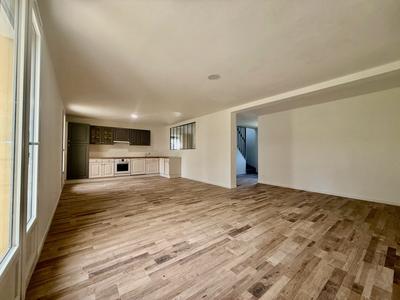 Maison - 100 m² - 6 pièces