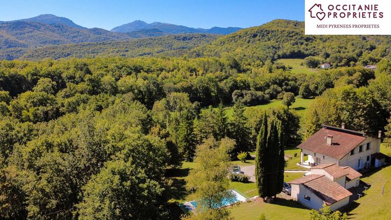 Villa - 203 m² - 7 pièces