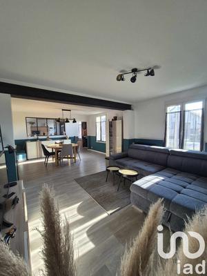 Maison - 160 m² - 8 pièces