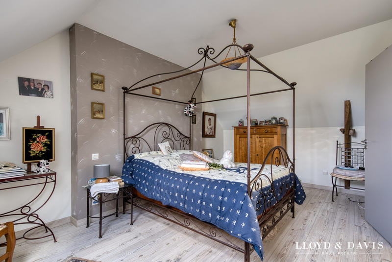 Maison - 107 m² - 5 pièces