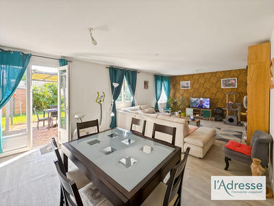 Maison - 76 m² - 4 pièces